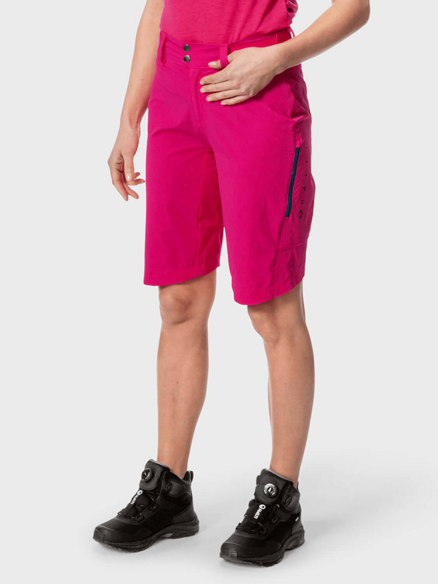 Tracks Women's X-stretch Shorts